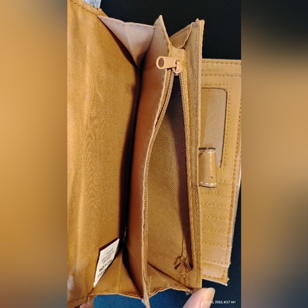 Jeun Bang Elegant Brown Leather Wallet W/ Lots Of Slots & A Checkbook Area NWO🎁 - Picture 4 of 6